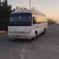 راننده مینی بوس جهت سرویس دهی