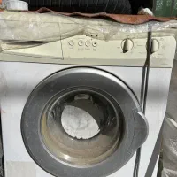 لباسشوی تمامم اتوماتیک