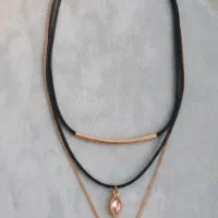 گردنبند سهردیفه فانتزی با آویز چشم و تاج