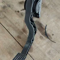 ECU و سنسور پدال گاز و دینام ۲۰۶ تیپ ۵ و ۶|قطعات یدکی و لوازم جانبی|تهران, امانیه|دیوار