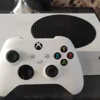 Xbox series S نونو دارای گیم پس و بازی وشارژ دسته