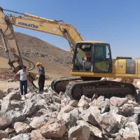 بیل مکانیکی کوماتسو ۲۲۰ خط ۷