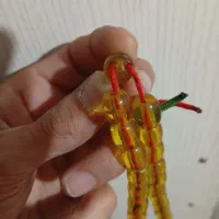 تسبیح زیبا|کلکسیون اشیاء عتیقه|اراک, |دیوار