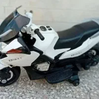 موتور شارژی سایز بزرگ دو نفرهو ماشین شارژی لوکس|اسباببازی|قم, یزدانشهر|دیوار