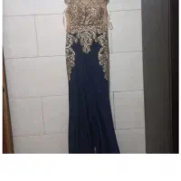 لباس مجلسی|لباس|کاشان, ولیعصر|دیوار