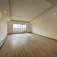 ۱۳۰ متر نوساز کلید نخورده