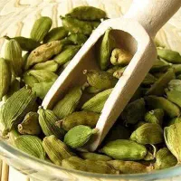 انواع ادویه،عرقیجات،روغن‌های گیاهی