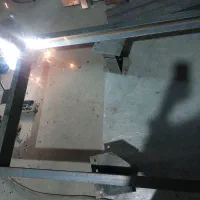 به دونفر یک نفر کارگر ساده ویک نفر فنی نیازمندیم