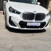 بی ام و ix1 مدل ۲۰۲۵