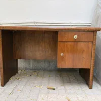 میز کامپیوتر چوبی