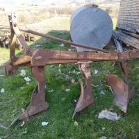 ادوات کشاورزی فروشی|ماشین‌آلات صنعتی|دوزین, |دیوار