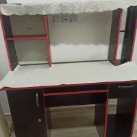 میزتحریربسیارتمیز درحدنو