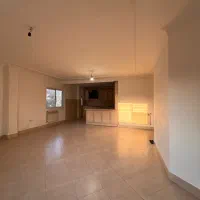 ۱۰۰ متر گلسار بر اصلی بلوارگیلان پارکینگ دار سند