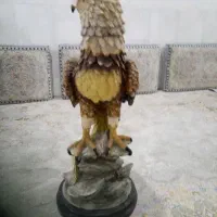 مجسمه عقاب بزرگ