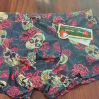 شورت نیم پا کولسی ایرانی