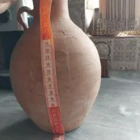 کوزه قدیمی محکم سالم