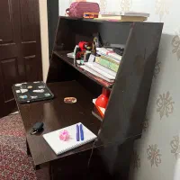 میز تحریر طبقه دار