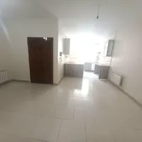 ۷۴ متری