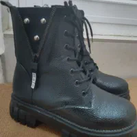 یک جفت بوت چرمی ساق بلند نو نو|کیف، کفش، کمربند|لنگرود, |دیوار