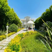 مازندران/کاخ ویلا مبله کامل /استخردار۶۰۰متری