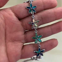 دستبند و گوشواره رنگ ثابت قیمت عالی