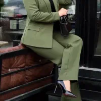 فروش عمده کت زنانه مستقیم از تولیدی زنانه ۱/۳