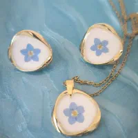 آموزش اکسسوری،زیورآلات رزینی با مدرک بین المللی|خدمات آموزشی|یزد, |دیوار