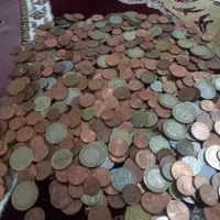 سلام اسکناس سکه دارم..تمبر.قدیمی