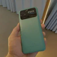 گوشی پوکوc40