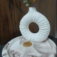 ظروف سنگ مصنوعی در رنگ های دلخواه.