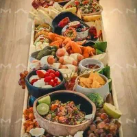 سینی میوه و فینگرفود