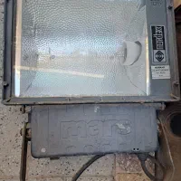 پروژکتور ایتالیایی