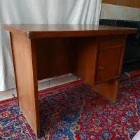 میز کامپیوتر گل طبیعی سالم