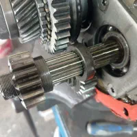 تعمیر تخصصی گیربکس و دیفرانسیل|خدمات پیشه و مهارت|فولادشهر, سایت صنعتی کاوه|دیوار