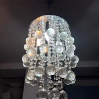 دو عدد لوستر کریستال|لوستر و چراغ آویز|گرگان, |دیوار