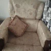 مبل هفت نفره همراه با جلو مبل (میز)|مبلمان خانگی و میز عسلی|مرند, |دیوار