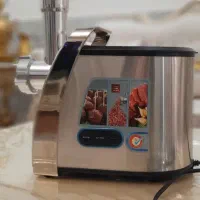 چرخ گوشت ناسا صفحه لمسی نو میباشد