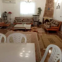 ملک ویلایی 2طبقه هر طبقه 105متربنا.2سند تک برگ