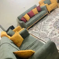 مبل راحتی هفت نفره به همراه جلومبلی و عسلی|مبلمان خانگی و میز عسلی|قدس, شهرقدس|دیوار