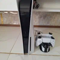 ps5 fat به همراه دسته و پایه شارژر|کنسول، بازی ویدئویی و آنلاین|تهران, کیانشهر|دیوار