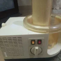 دوعددابمیوه گیری که یکیش چند کاره هست