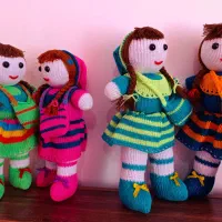 عروسک کاموایی|صنایع دستی و سایر لوازم تزئینی|رشت, کوی مهر|دیوار