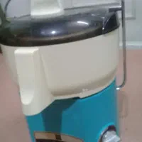 ابمیوه گیری ناسیونال قدیمی کم کار کرده بسیار قوی|آبمیوهگیر و آبمرکباتگیر|خرمآباد, |دیوار