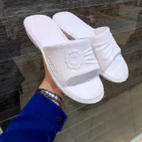 دمپایی بیمارستانی عمده|عمده‌فروشی|قم, جمکران|دیوار