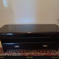 میز تلویزیون شیشه