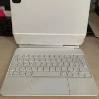 مجیک کیبورد آیپد پرو ۱۱