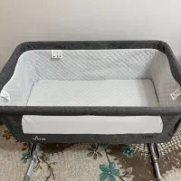 تخت وگهواره نوزاد