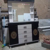 دراورمیزآرایش با آینه