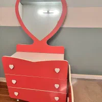 کمد و میز آرایش برند آپادنا