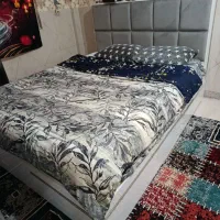 تخت دونفره